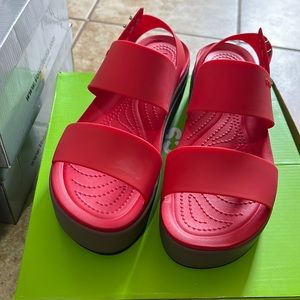 Crocs Brooklyn low wedge